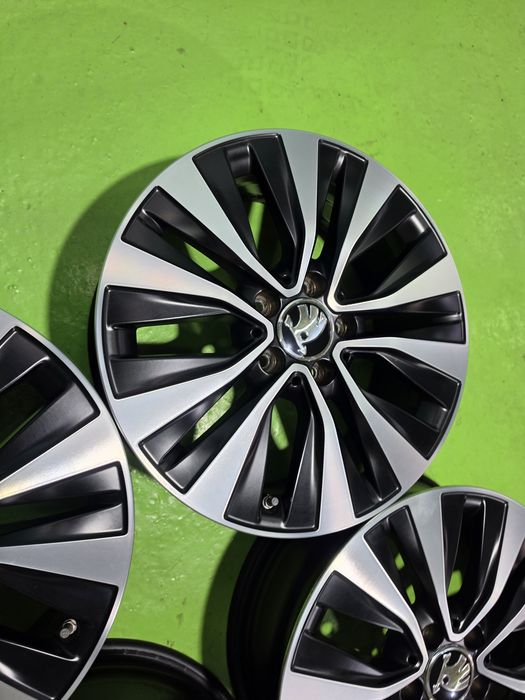 17 5x112 Skoda лети джанти 5х112 шкода