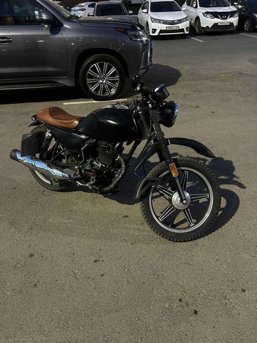 Мотоцикл Suzuki Custom 200cc