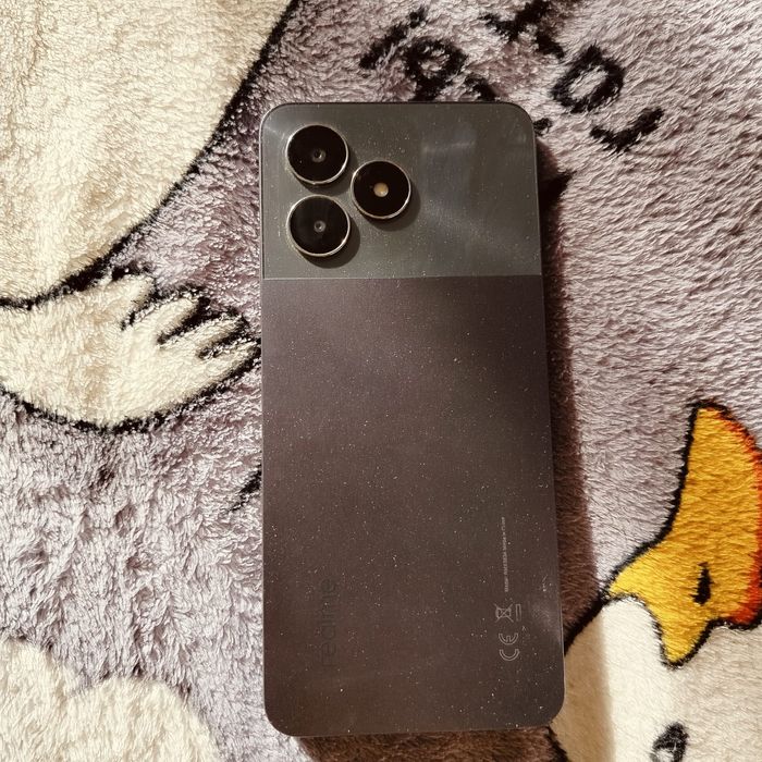 продам телефон Realme note 50