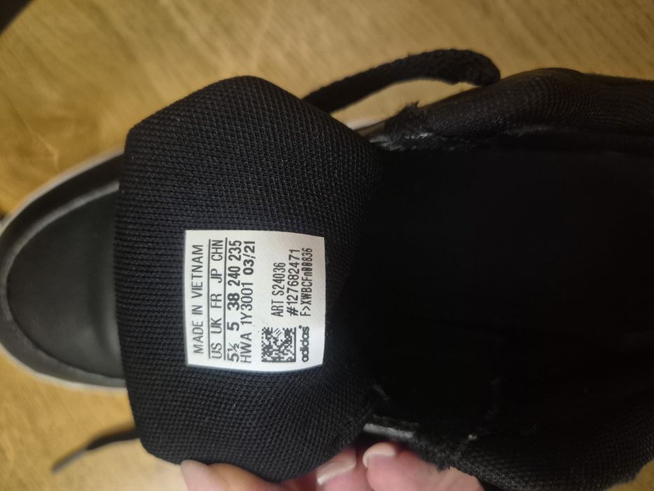 Маратонки 38 номер