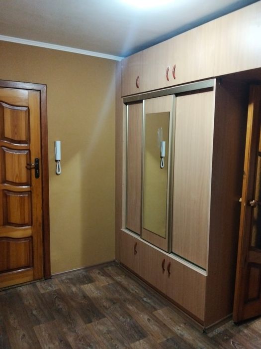 Сдам 3х квартиру район Океана
