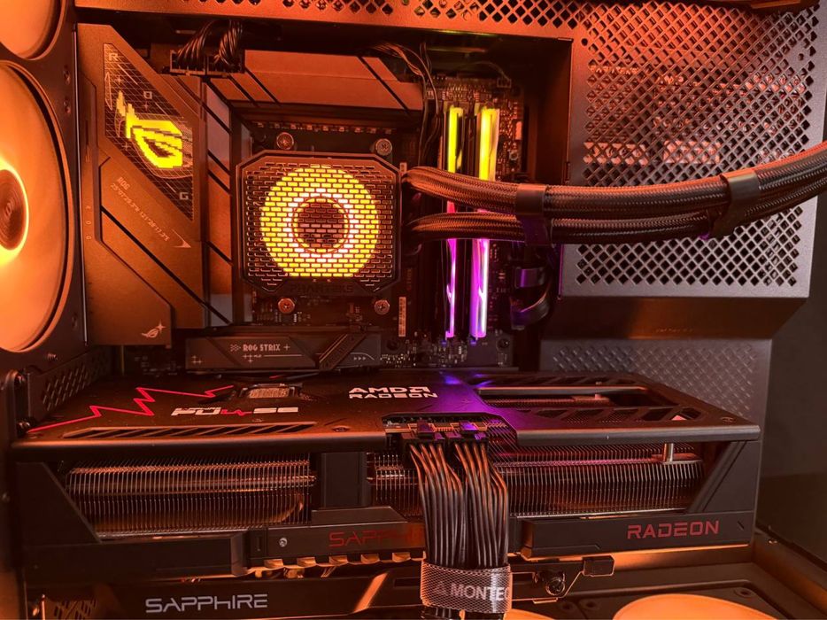 Amd Ryzen 7 9800X3D | RTX 3080 | ROG Strix B850-F | G.Skill 32Gb 6000