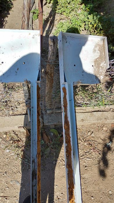 Метална ролетна врата