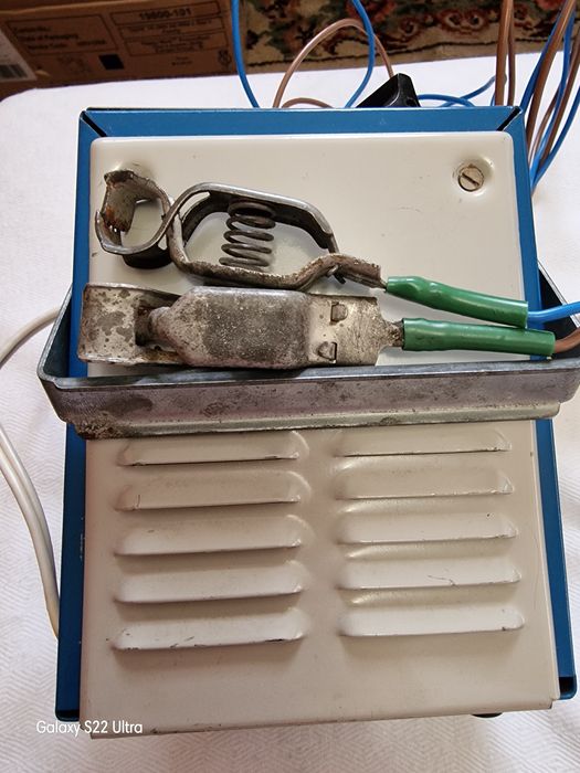 Redresor auto 6-12 V producție URSS