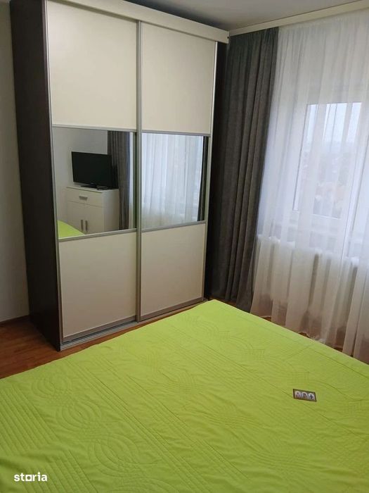 Apartament 3 camere, de închiriat, zona Terezian