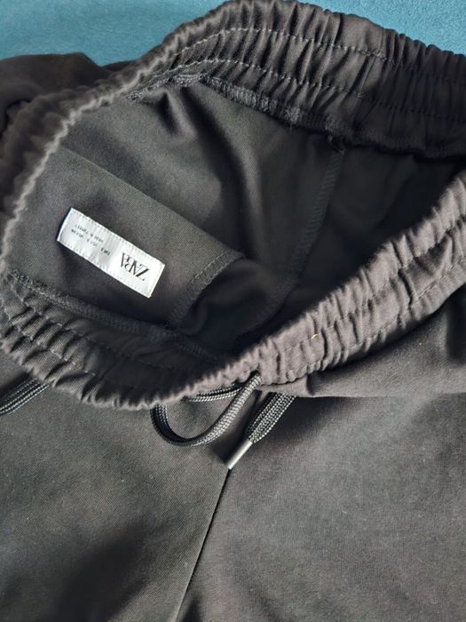 Pantaloni ZARA marimea S nepurtati