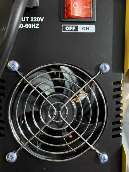 Професионален Инверторен електрожен KRAFTWORLD с висока мощност