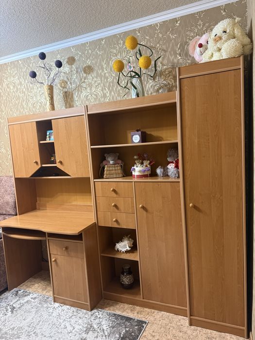 Продам стенку. В детскую