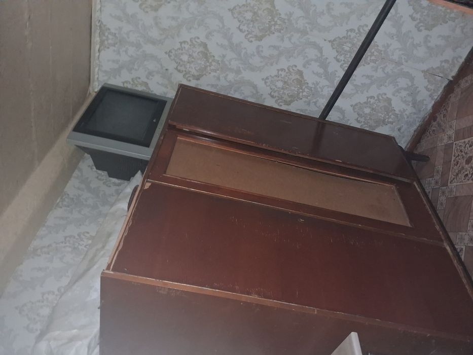 Продам диван,шкаф