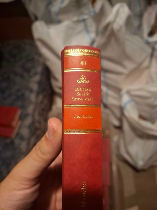 Vand cele 3 volume Adevarul