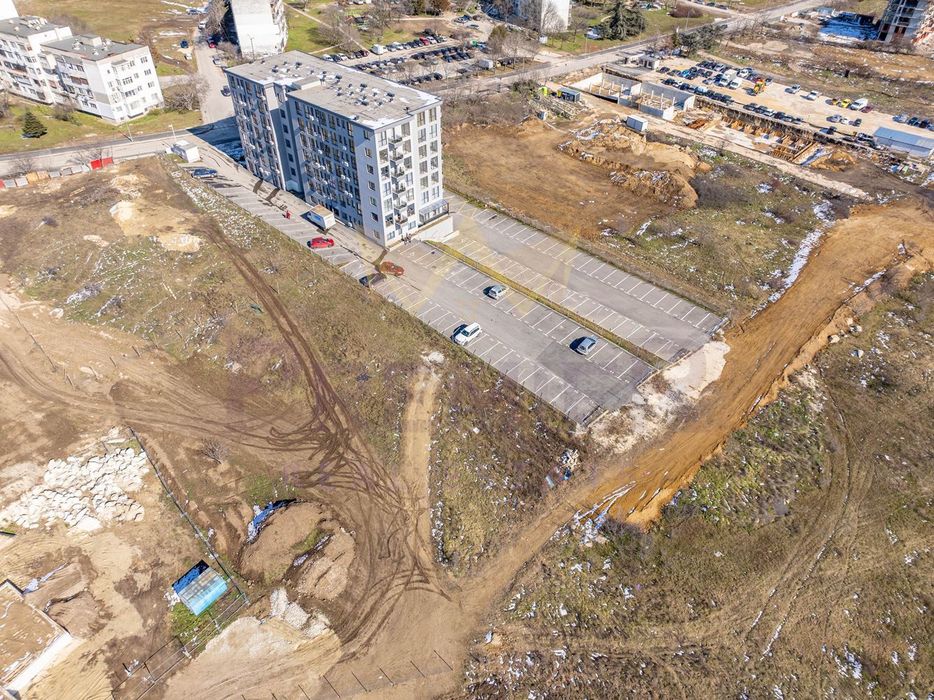 Две Паркоместа в Варна-Владислав Варненчик