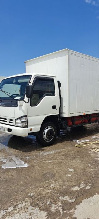 Юк ташиш исузу .