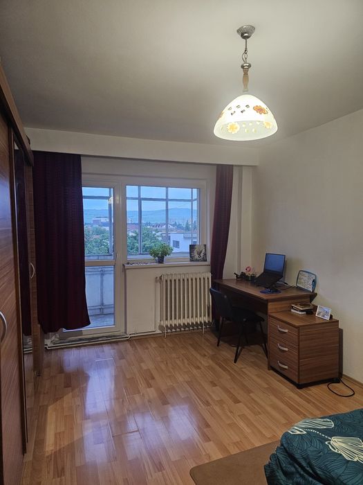 Apartament 4 camere zona Iulius Mall