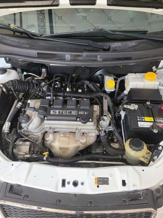 Nexia 3 avtomat Sotiladi