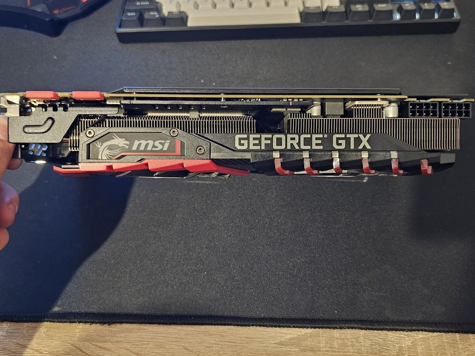 Placa Video nVIDIA GeForce GTX 1080ti Gaming X 11gb