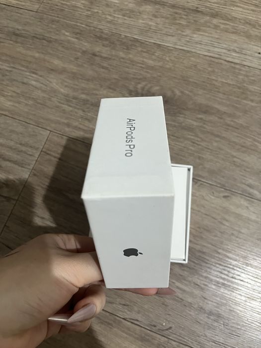 Оригинальные AirPods 2