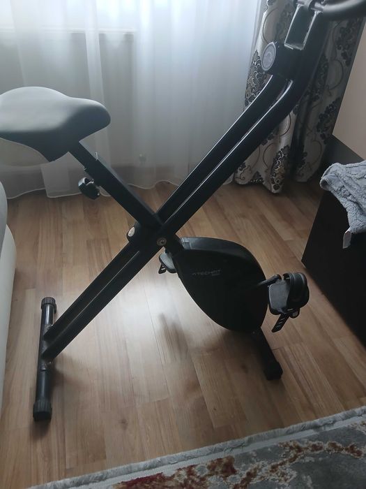 Bicicleta fitnes pliabila magnetica TECHFIT XB200