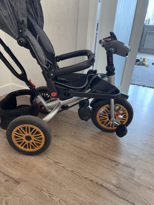 Трехколесный велосипед детский