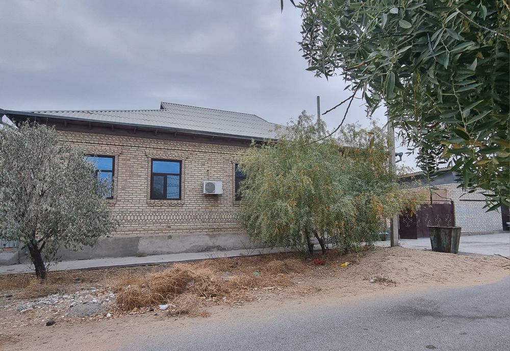 Дом продаётся район Рисмаш.