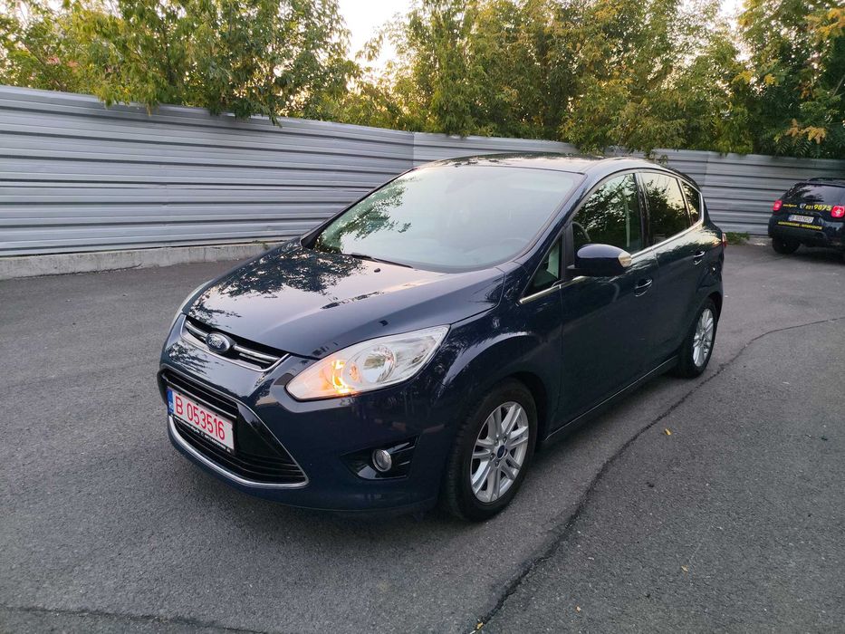 Ford C-Max Titanium 1.0 EcoBoost foarte dotat - an 2014 - RAR efectuat - toate actele pentru inmatriculare disponibile