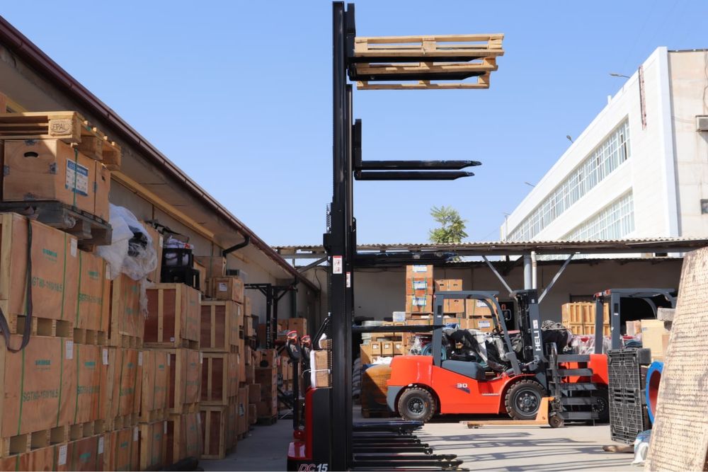 Полуавтомат электрический штабелер кара подемник Heli 3,5 м 1,5 тонн