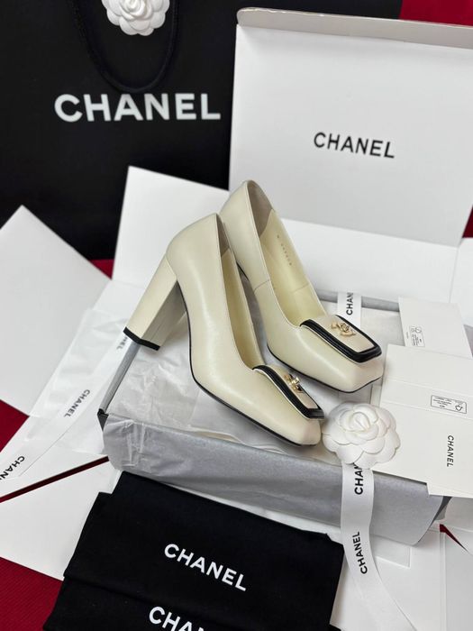 Дамски обувки Chanel