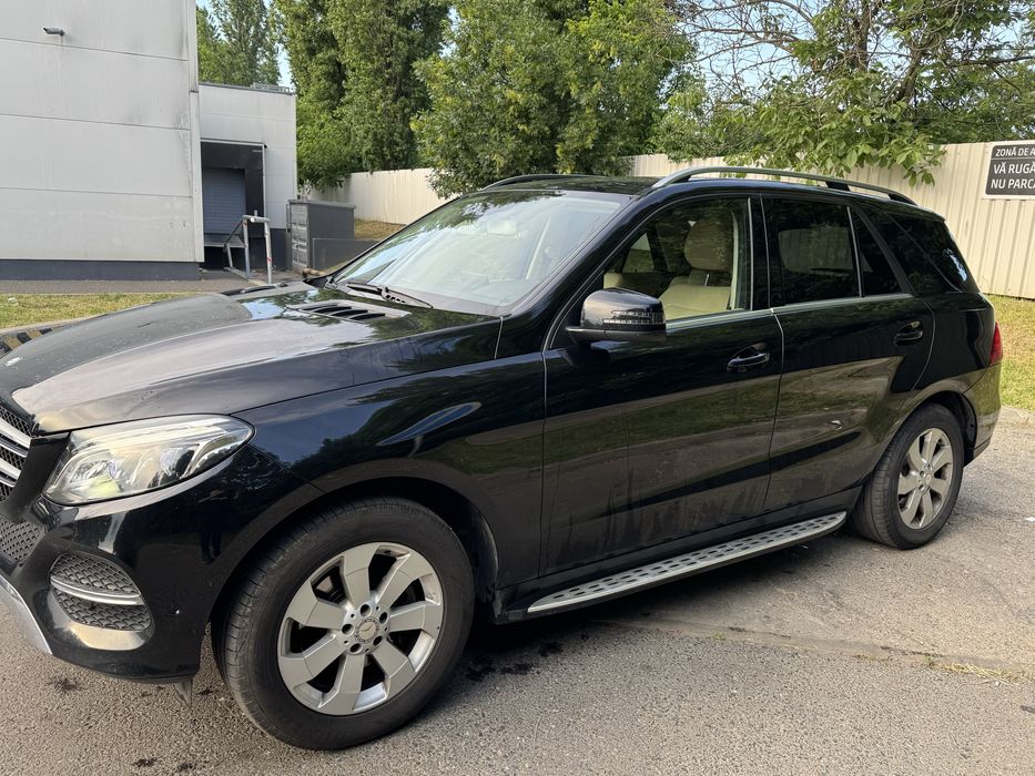 Mercedes-Benz 350 D 4 Matic