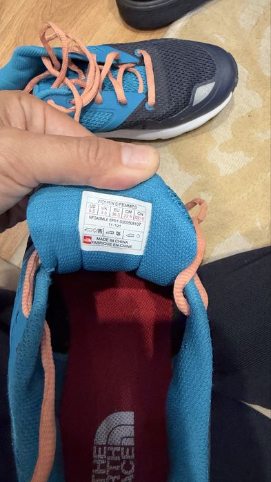 Кроссовки the north face 36,5 размер