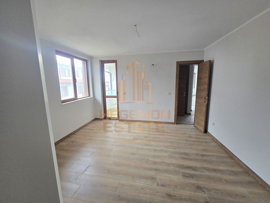 Продава се Двустаен апартамент в Варна, Виница - 69 кв.м за 939 €/кв.м - Снимка #4