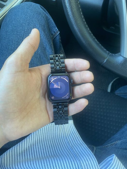 Продается apple watch se 44mm
