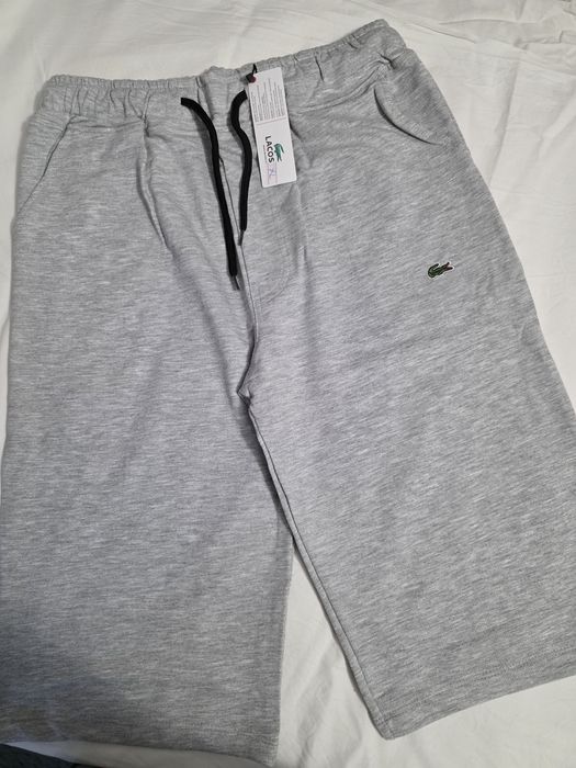 Pantaloni scurți de barbati Lacoste