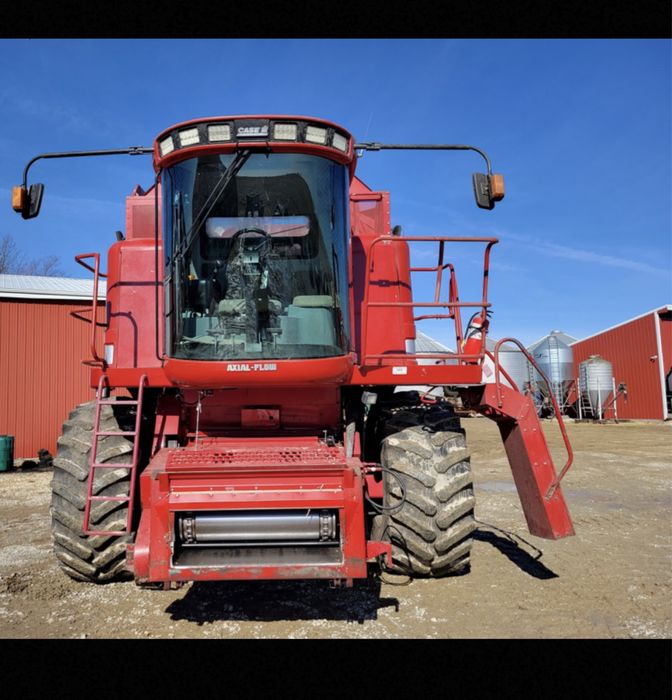 CASE IH   -2188 , 2388 Dezmembrez 2388