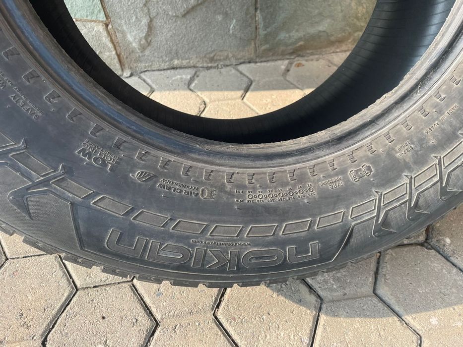 Продам шины 285/60/18