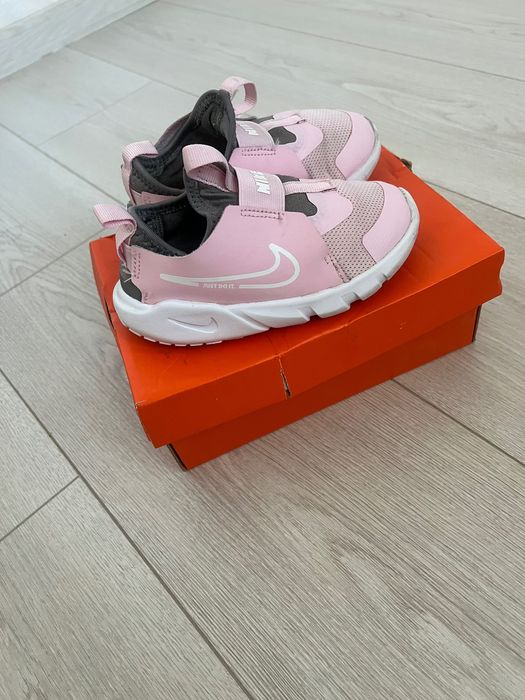 Детски маратонки Nike flex runner 2