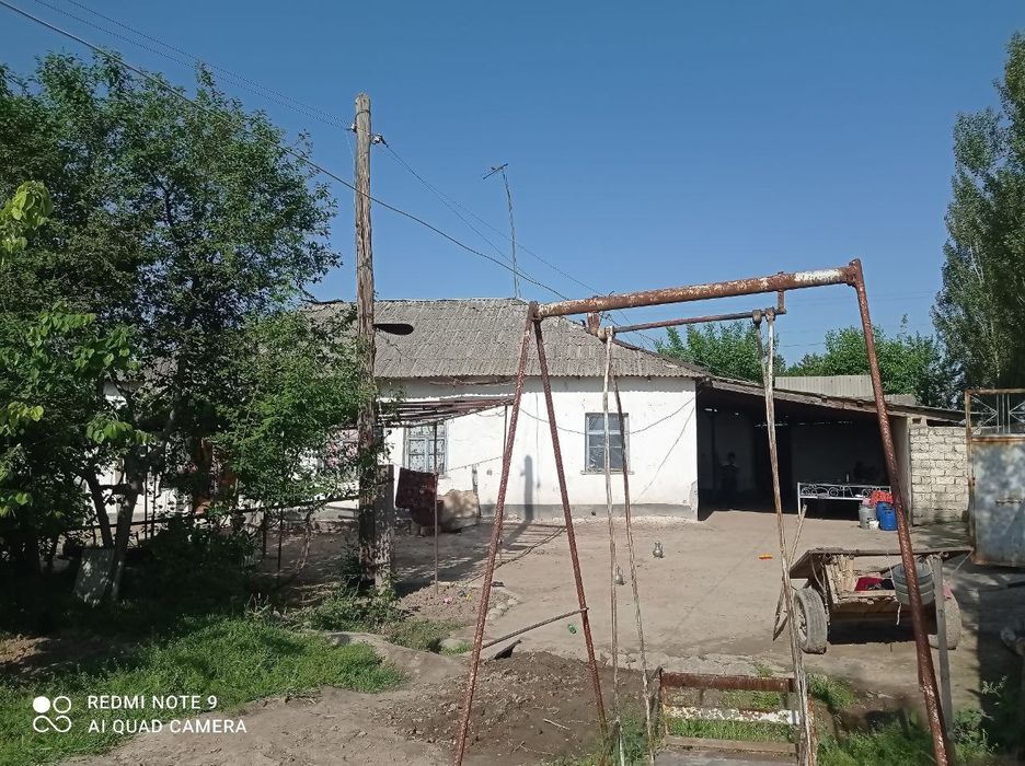 Hovli uy 60soʻtik turar joy Toshkent viloyati Piskent tumanida