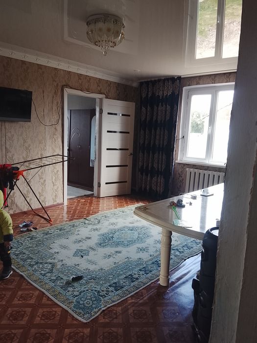 Жер уй сатылады...