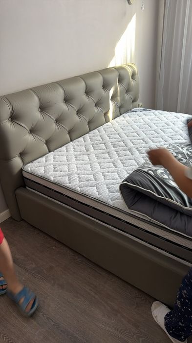 Продам срочно кровать в отличном состоянии цена окончательно