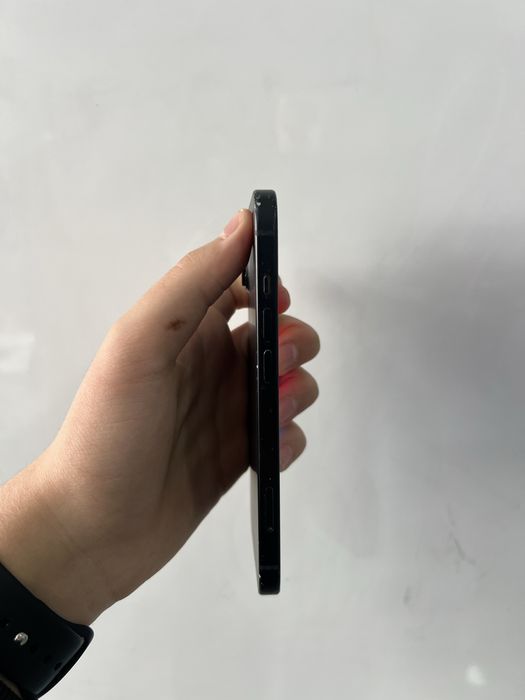 Iphone 15 АКБ 90%