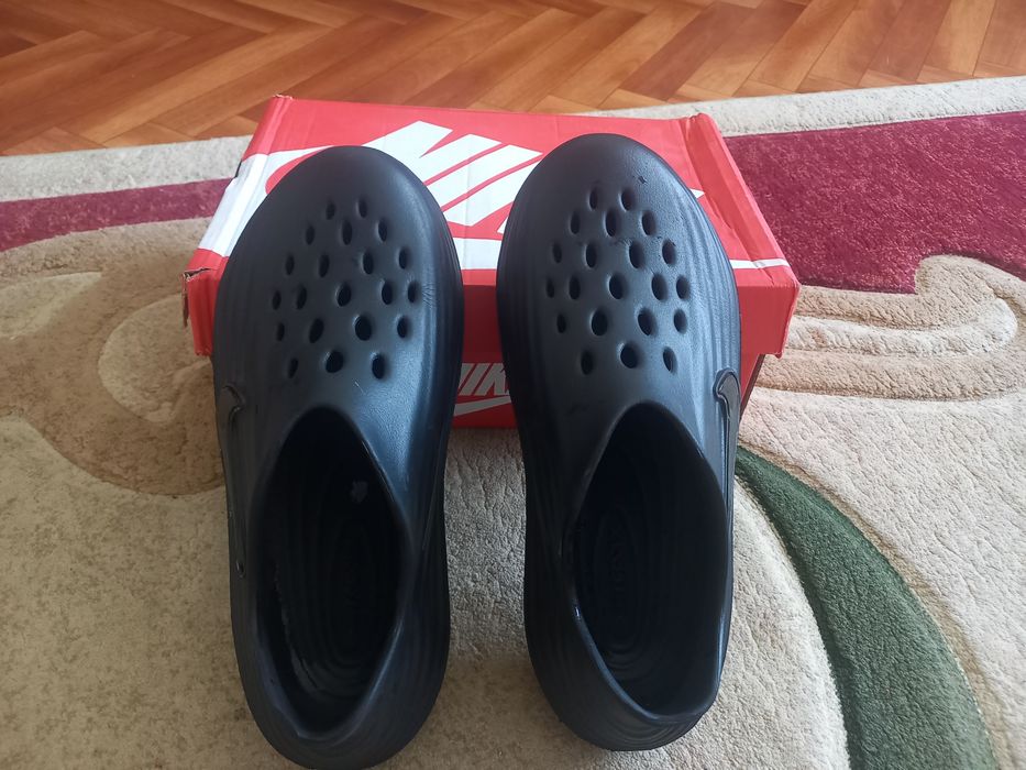 кроссовки Nike ReactX Rejuven8