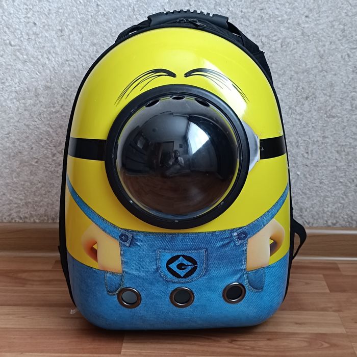 Продам переноску-рюкзак для кошек или маленьких собак