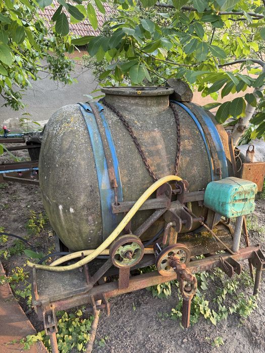 Vand met erbicidat 1000l