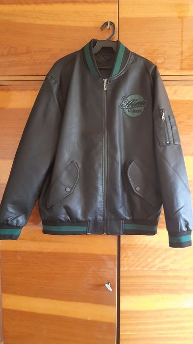 jacheta noua marimea S