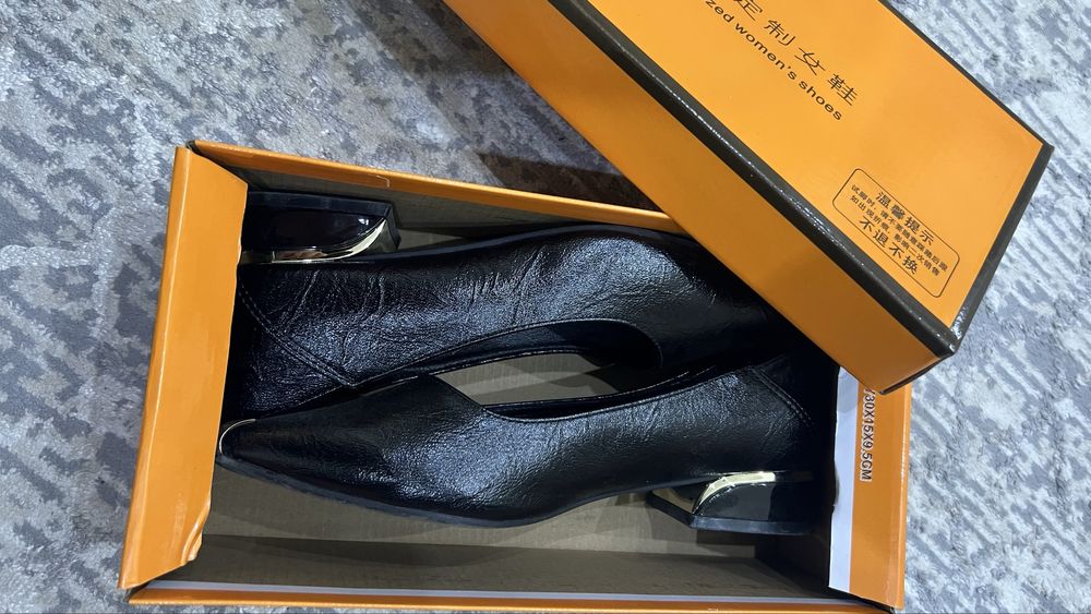 Туфли женские черный