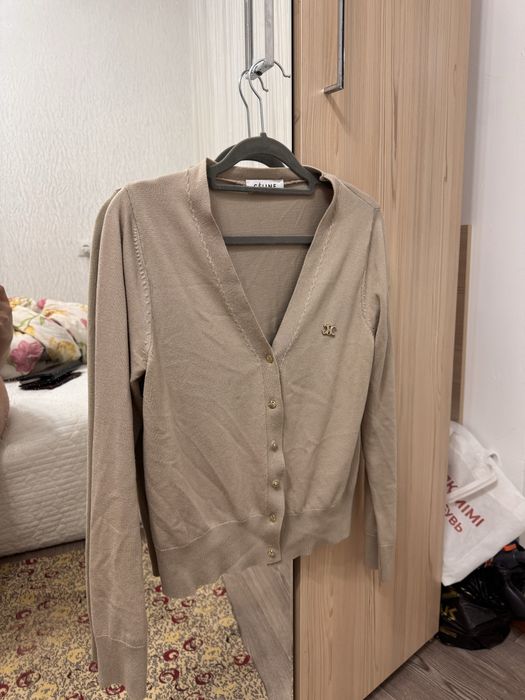 Кофточка размера S под CELINE