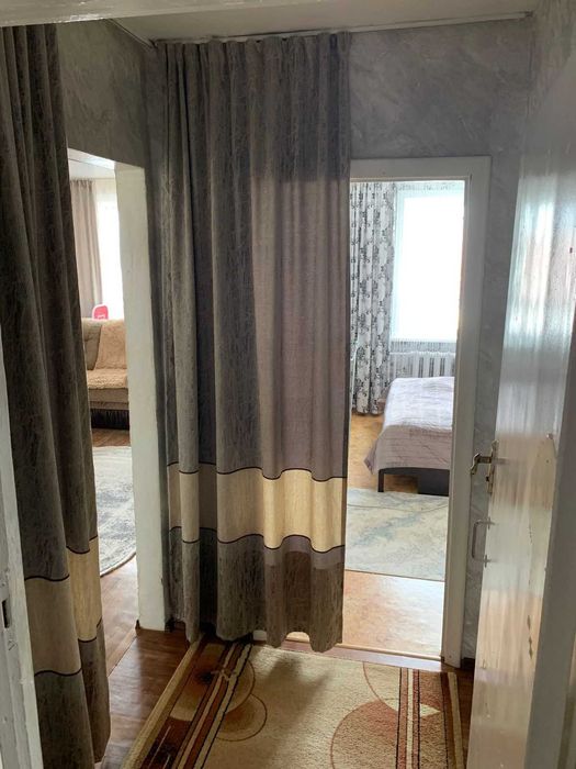 5 комнатную квартиру