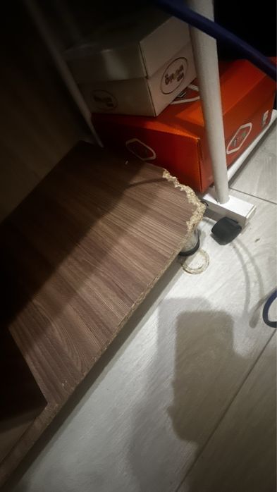 Продам шкаф срочно