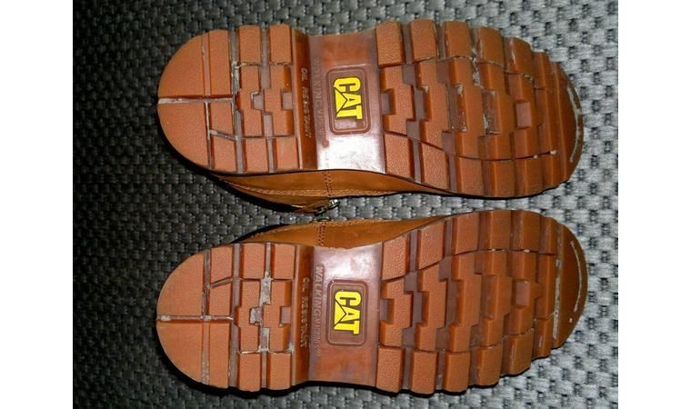 Продам ботинки зимние Caterpillar (Оригинал)