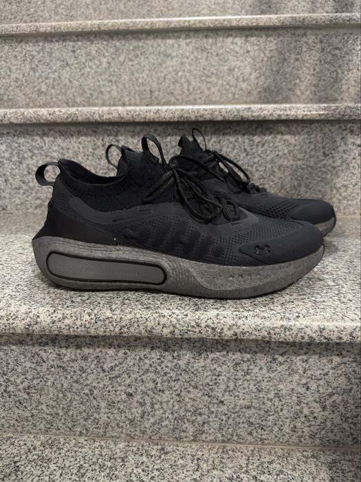 Under Armour phantom 4