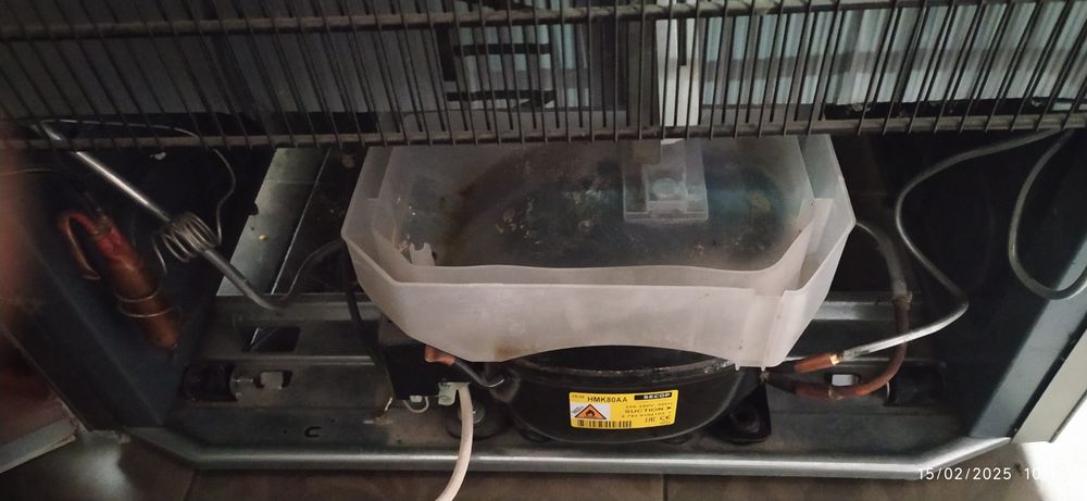 Хладилник SNAIGE с фризер А++ антибактериален