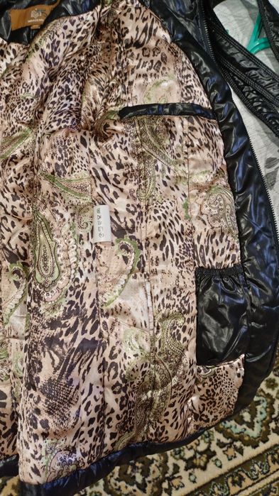 Продам    куртку